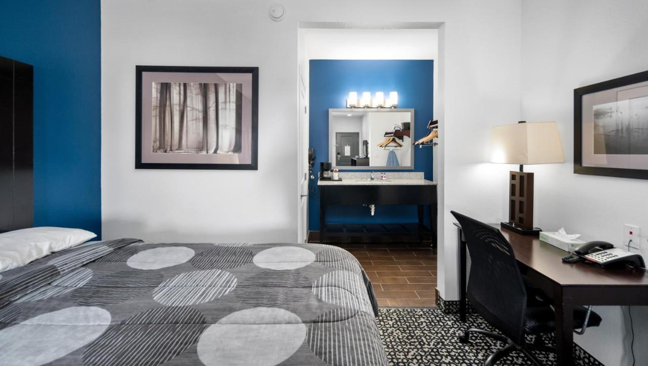 Belmont Inn And Suites Tatum Buitenkant foto