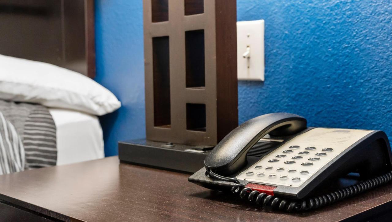 Belmont Inn And Suites Tatum Buitenkant foto