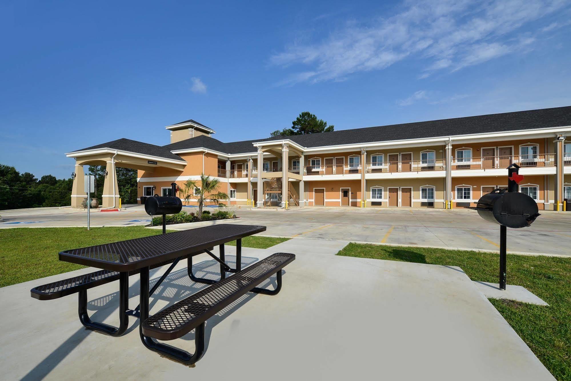 Belmont Inn And Suites Tatum Buitenkant foto